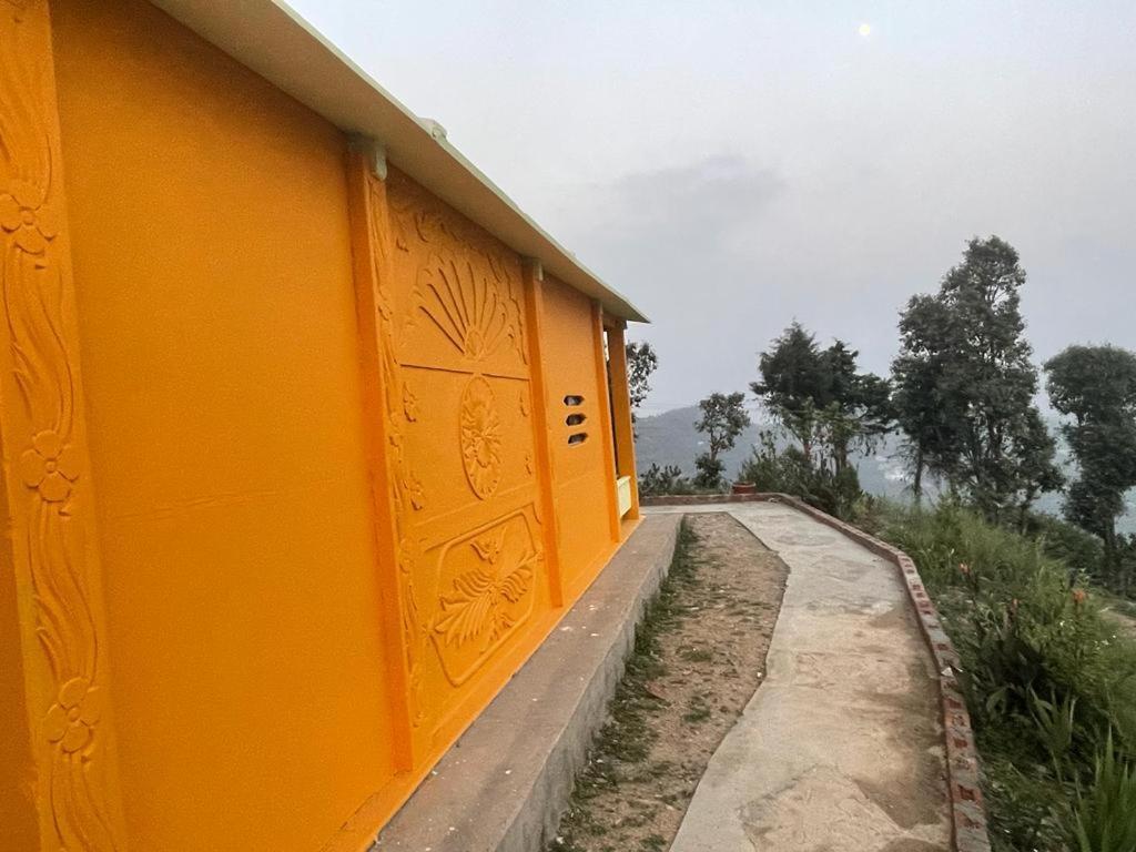 Drona Hills Resorts Kanatal Bagian luar foto