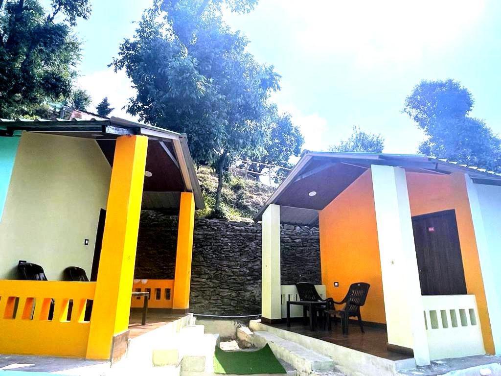 Drona Hills Resorts Kanatal Bagian luar foto