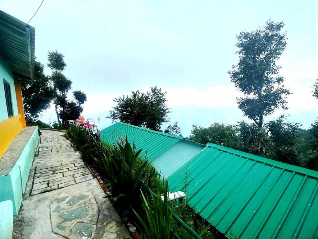 Drona Hills Resorts Kanatal Bagian luar foto