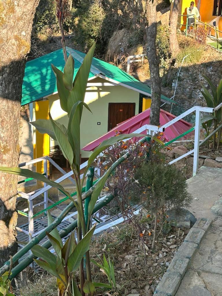Drona Hills Resorts Kanatal Bagian luar foto