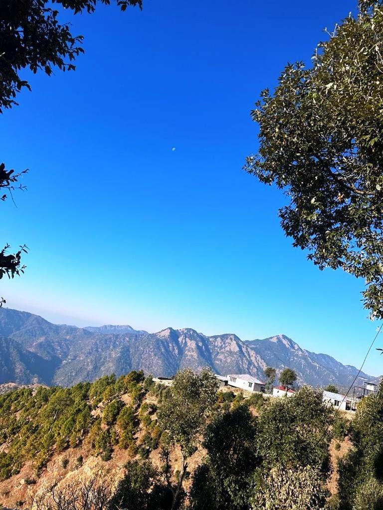Drona Hills Resorts Kanatal Bagian luar foto