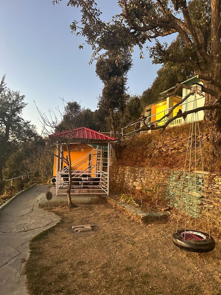 Drona Hills Resorts Kanatal Bagian luar foto