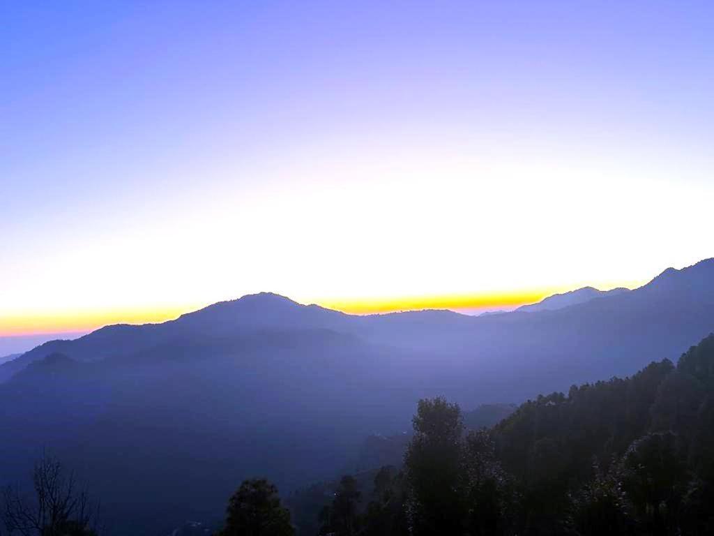 Drona Hills Resorts Kanatal Bagian luar foto