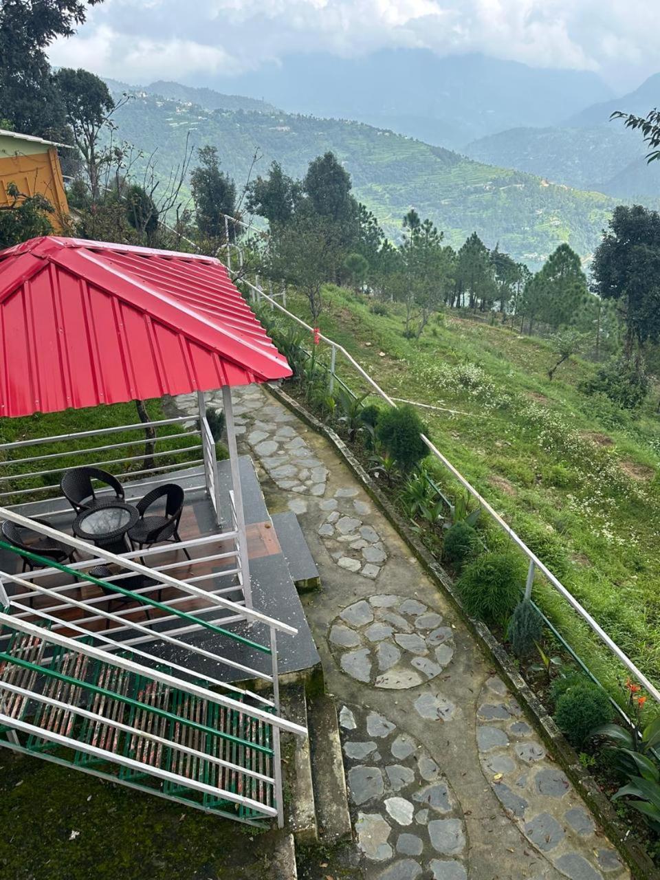 Drona Hills Resorts Kanatal Bagian luar foto