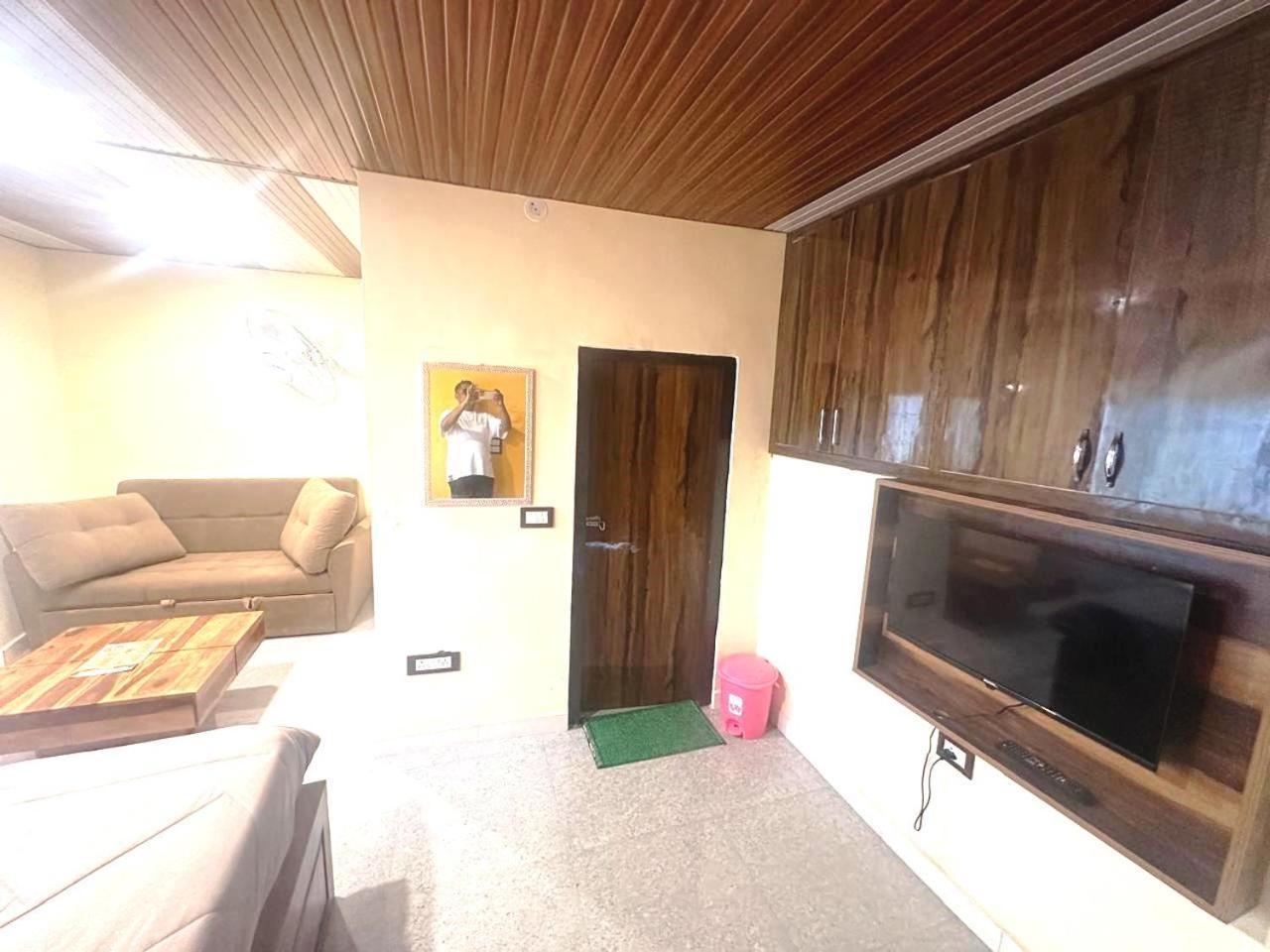 Drona Hills Resorts Kanatal Bagian luar foto