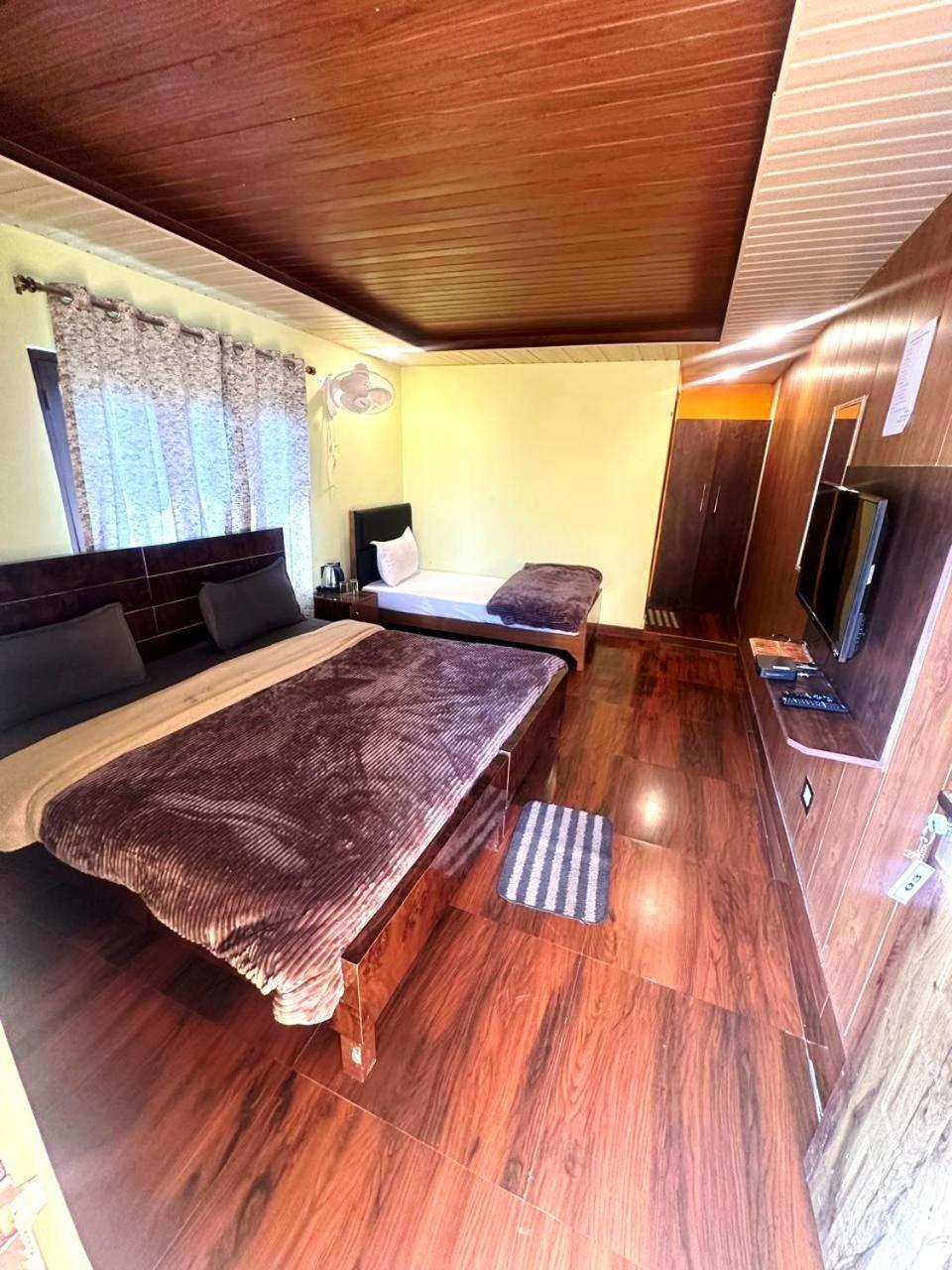 Drona Hills Resorts Kanatal Bagian luar foto
