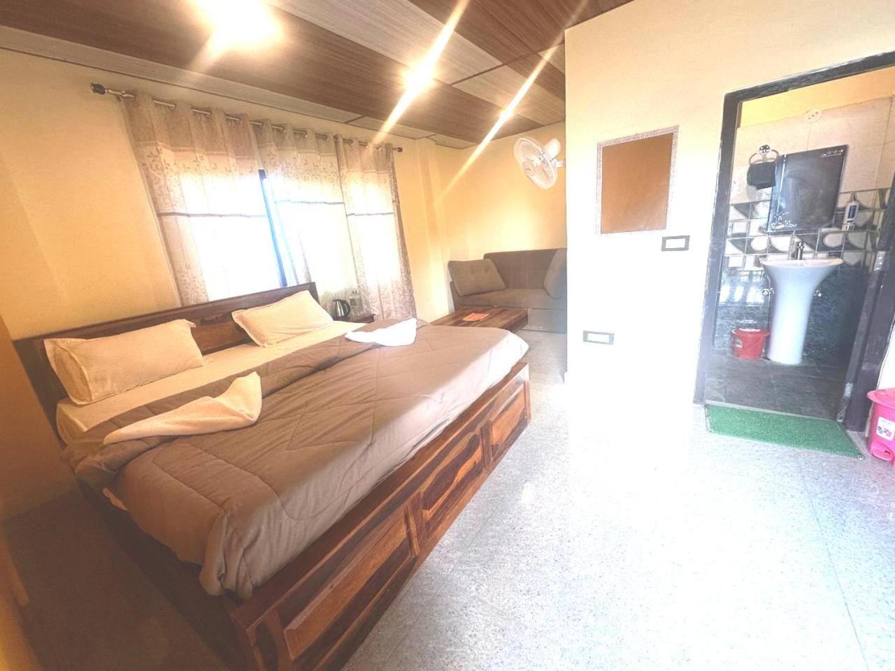 Drona Hills Resorts Kanatal Bagian luar foto